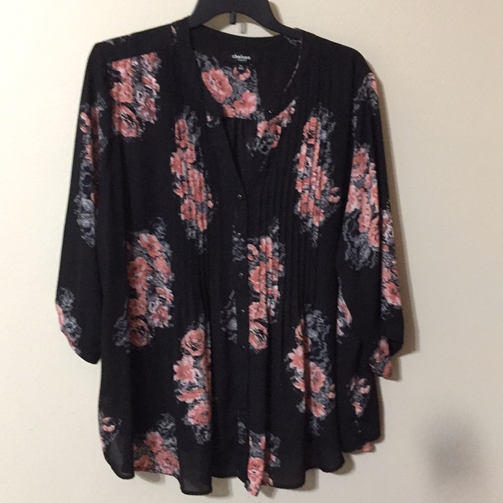 Feminine Floral Pin Tuck Blouse